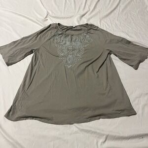 J. Jill Women's XL Green with Blue Floral‎ Embroidered Design Flowy Blouse